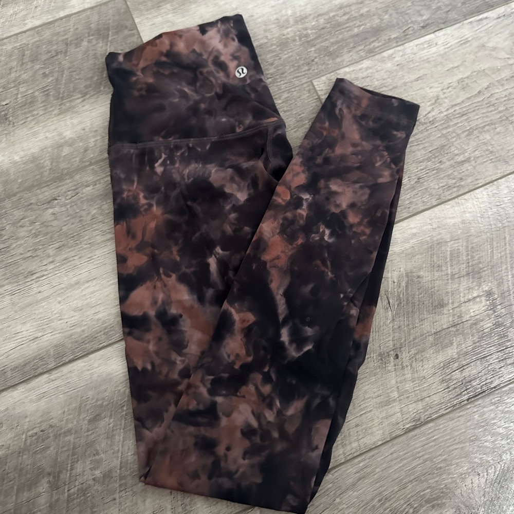 tie dye lululemon leggings ‘28 inch